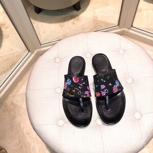Gucci Black Flora Canvas Sandal